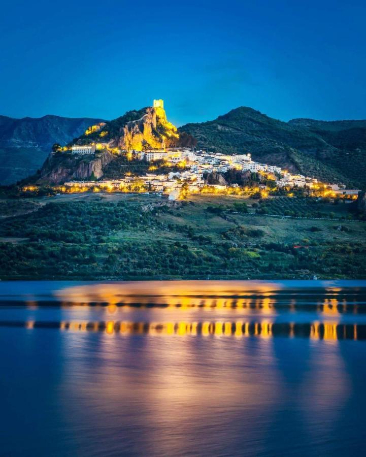 Los Estribos Casa de hóspedes Zahara De La Sierra Exterior foto